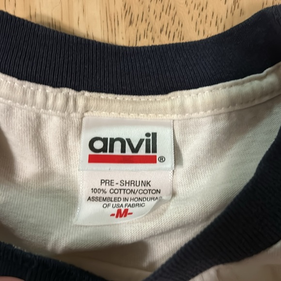 Twins tee - Picture 3 of 7